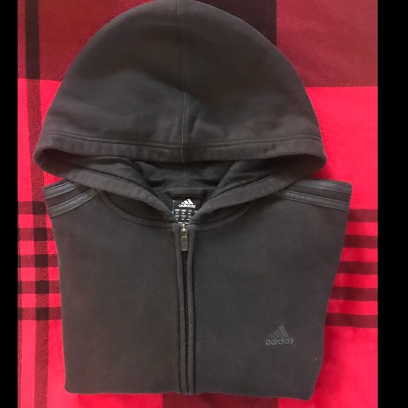 ADIDAS - Picture 1 of 1